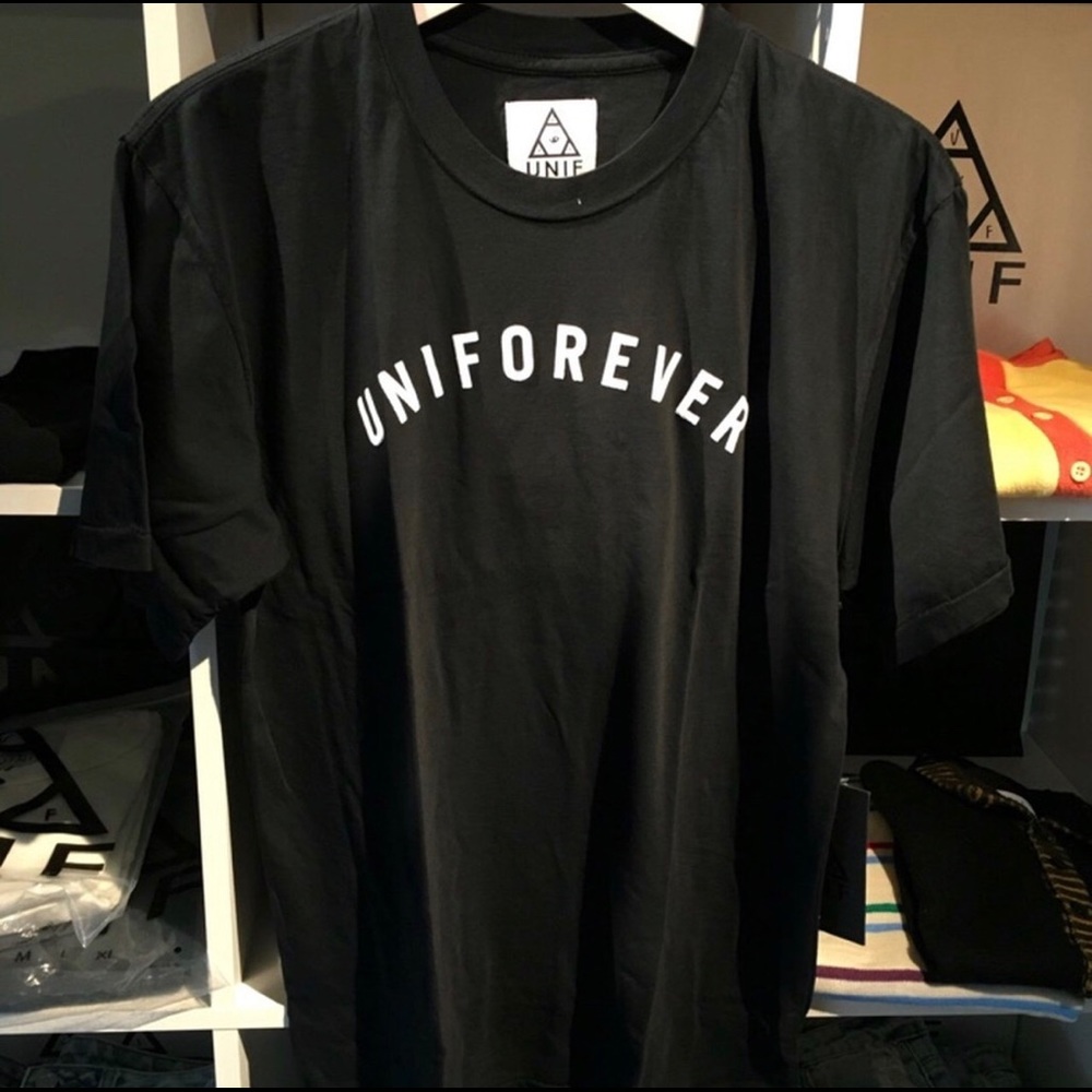 UNIF FOREVER T-SHIRT SZ XS